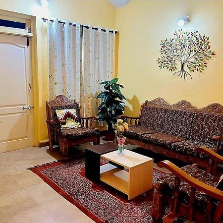 Reev'S Homestay: Luxury 2 Bedroom Apartment Arossim Zewnętrze zdjęcie